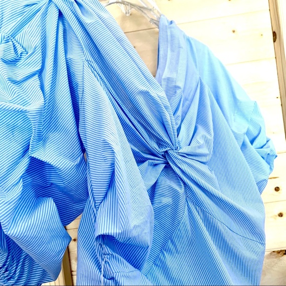 New York & Co Blue/White pinstripe Ruched Top - Picture 3 of 10